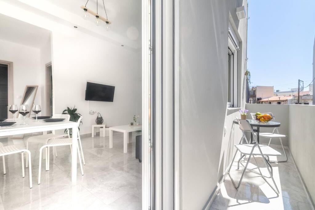 Modern & Stylish Flat For Friends & Couples Héraklion