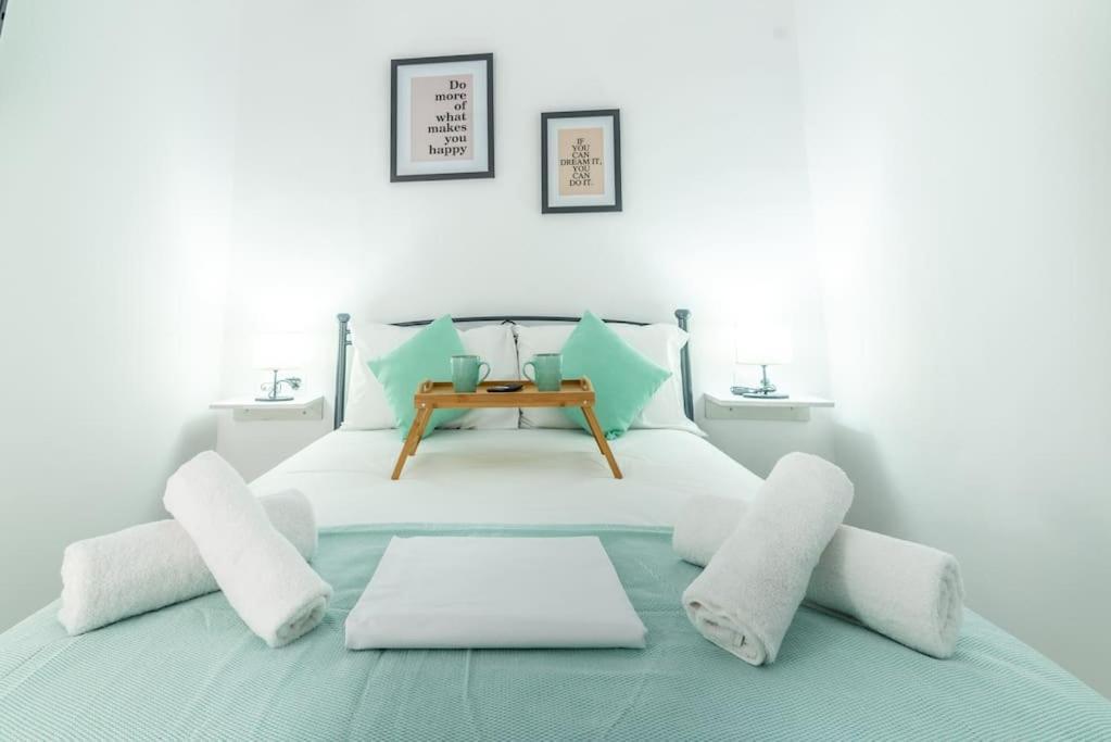 Modern & Stylish Flat For Friends & Couples * Héraklion